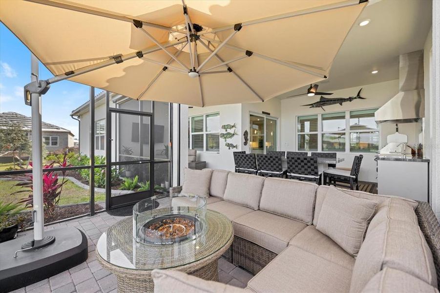 Exterior details and patio area of a home in , Englewood (Image 28).