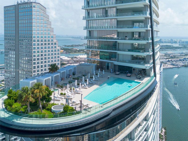 Image 72 of a home in .