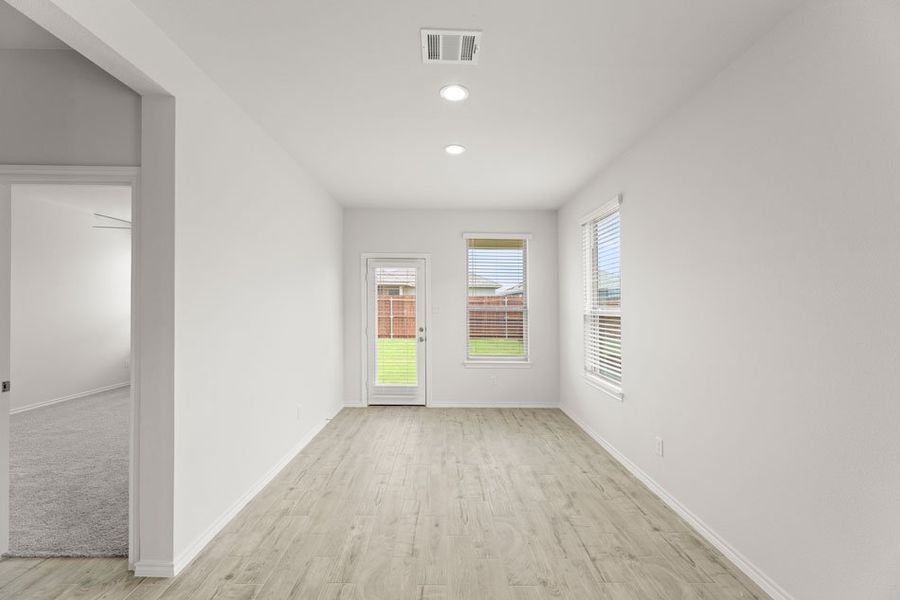 Representative exterior photo of a completed home built from the Hickory by Impression Homes in Creekside Ranch, Blue Ridge, TX (Image 11).