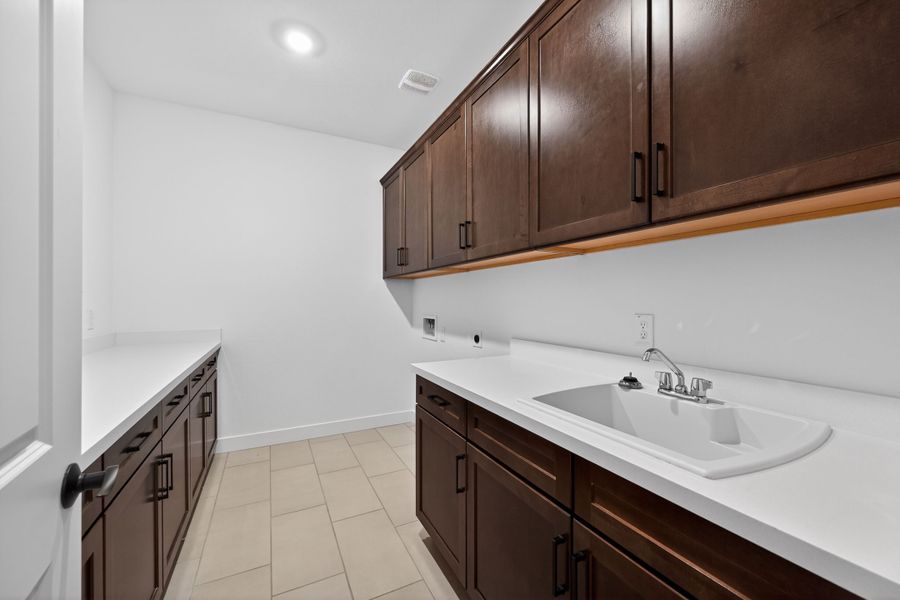 Furnished interior view inside a new home in Artisan at Asante, Surprise (Image 13).