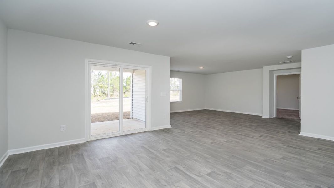 Representative unfurnished interior of a home built from the Cali by D.R. Horton in Jordanville Farms, Galivants Ferry (Image 25).