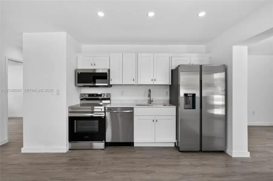 Furnished interior view inside a new home in , Fort Lauderdale (Image 5).