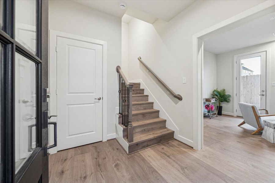 Image 20 of a home in Willowbend Point.