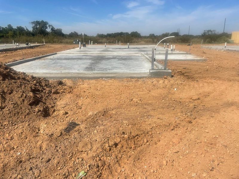 Site preparation for new homesites in Laurel Farms, Brookshire (Image 20).
