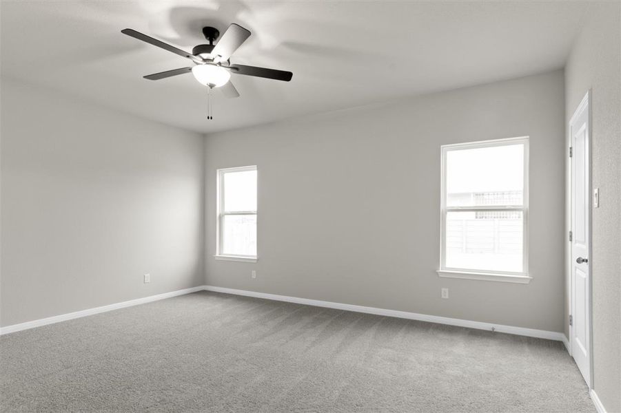Spacious, unfurnished interior of a new home in Eastwood at Sonterra, Jarrell (Image 15).