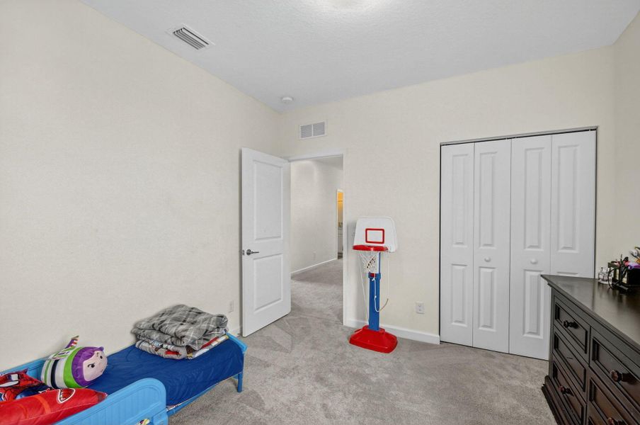 Image 71 of a home in .