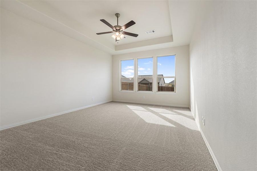 Spacious, unfurnished interior of a new home in Liberty Pointe, Gainesville (Image 32).