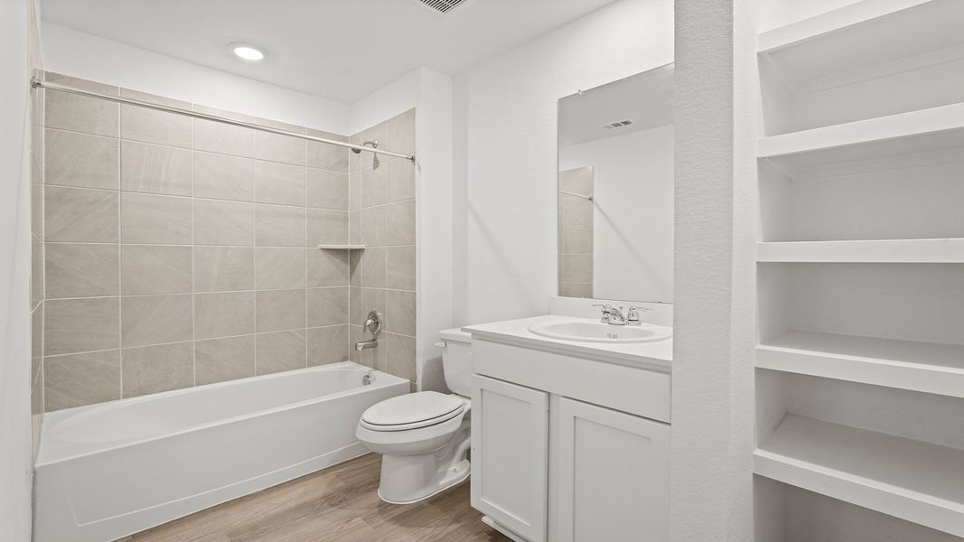 Furnished interior view inside a new home in Presswoods, Splendora (Image 9).