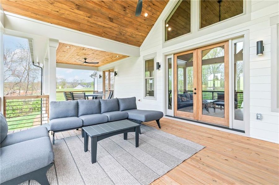 Exterior details and patio area of a home in , Blairsville (Image 38).