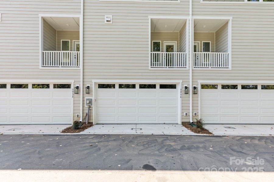 Exterior details and patio area of a home in , Charlotte (Image 14).