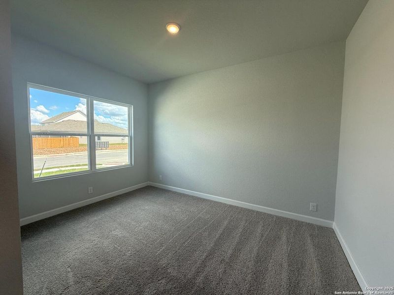 Spacious, unfurnished interior of a new home in The Summit at Saddlebrook Ranch 55's, Schertz (Image 17).