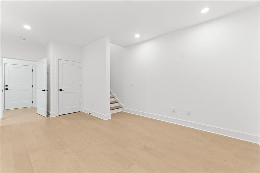 Spacious, unfurnished interior of a new home in Parkside Roswell, Roswell (Image 28). Spacious, unfurnished interior of a new home in Parkside Roswell, Roswell (Image 28).