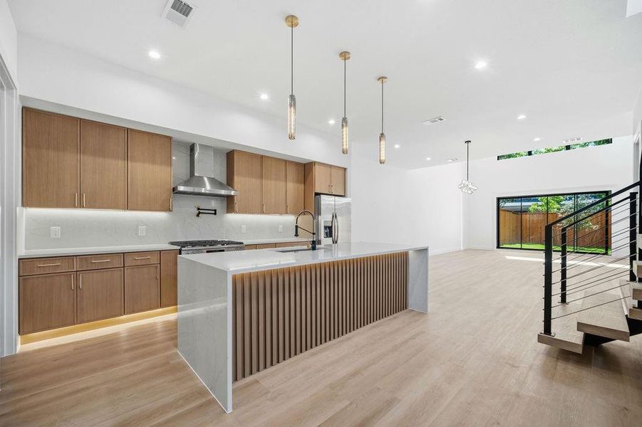 Furnished interior view inside a new home in , Dallas (Image 14).
