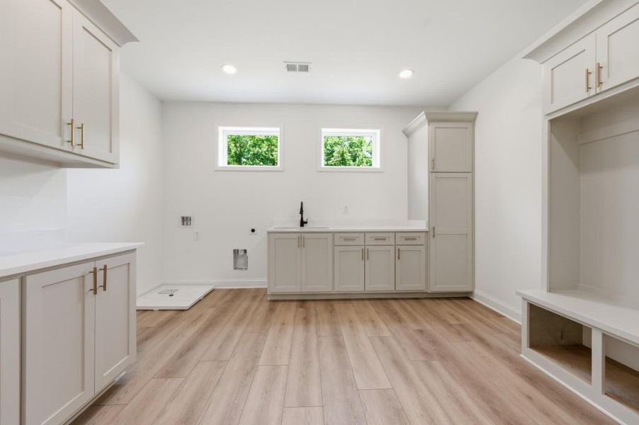 Furnished interior view inside a new home in , Griffin (Image 21).