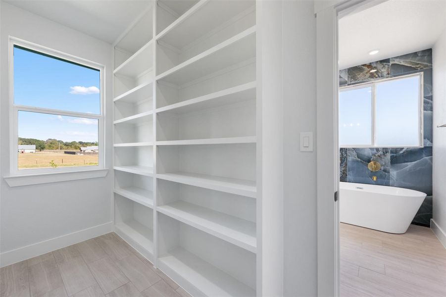 Image 27 of a home in .