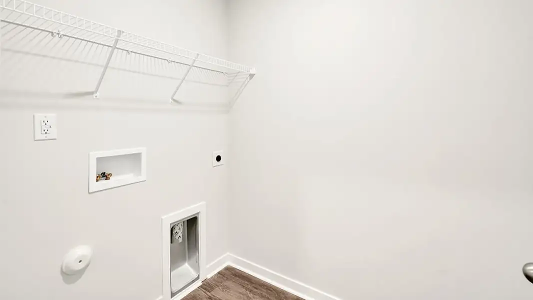 Spacious, unfurnished interior of a new home in Caspian Ridge, Richlands (Image 28). Spacious, unfurnished interior of a new home in Caspian Ridge, Richlands (Image 28).