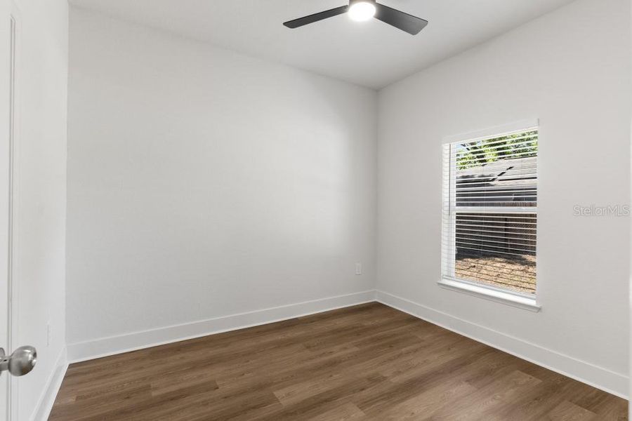 Spacious, unfurnished interior of a new home in , Plant City (Image 16).