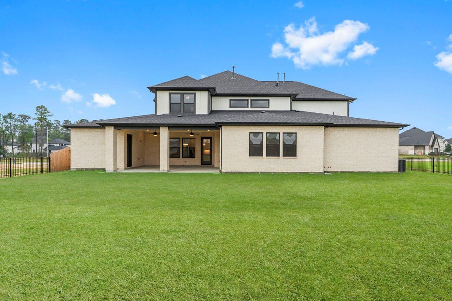 Exterior details and patio area of a home in , Tomball (Image 25).