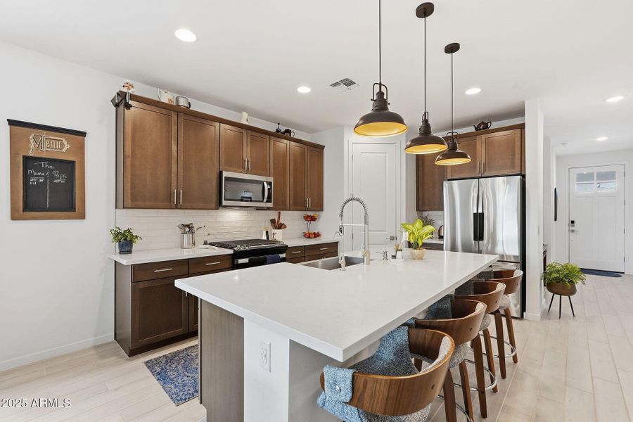 14-web-or-mls-014_ListerPros 14-web-or-mls-014_ListerPros