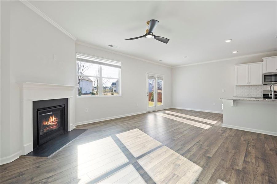 Spacious, unfurnished interior of a new home in , Braselton (Image 42). Spacious, unfurnished interior of a new home in , Braselton (Image 42).