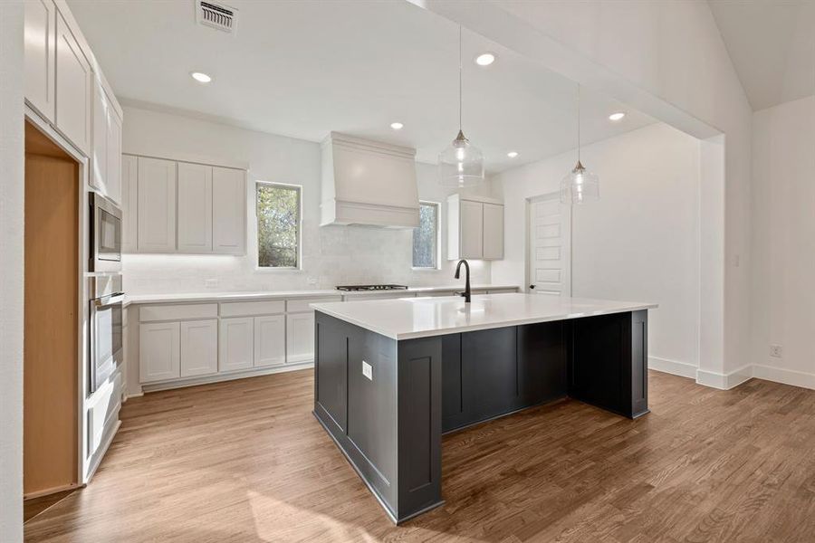 Furnished interior view inside a new home in Rolling Creek Ranch, Aledo (Image 5).