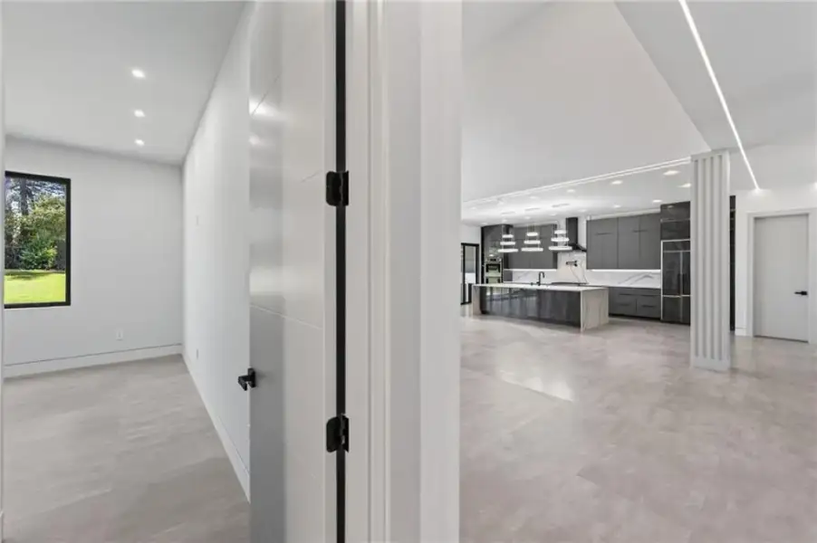 Spacious, unfurnished interior of a new home in , Smyrna (Image 69).