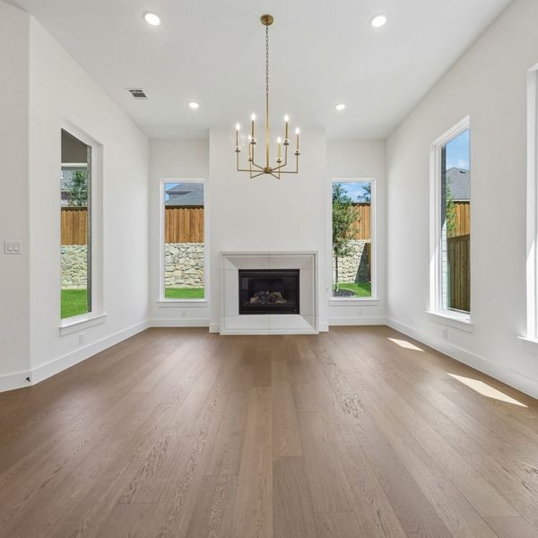 Spacious, unfurnished interior of a new home in StarView, Prosper (Image 54).