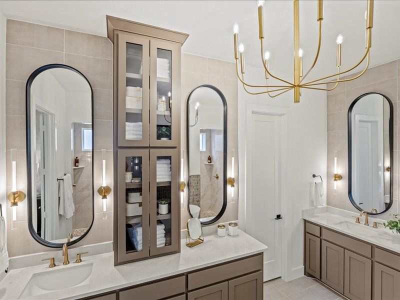 Furnished interior view inside a new home in Nelson Lake Estates, Rockwall (Image 25).