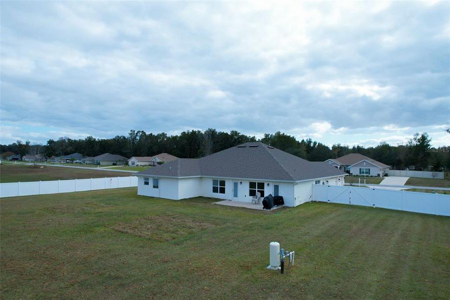 Exterior details and patio area of a home in Dorchester, Ocala (Image 39).