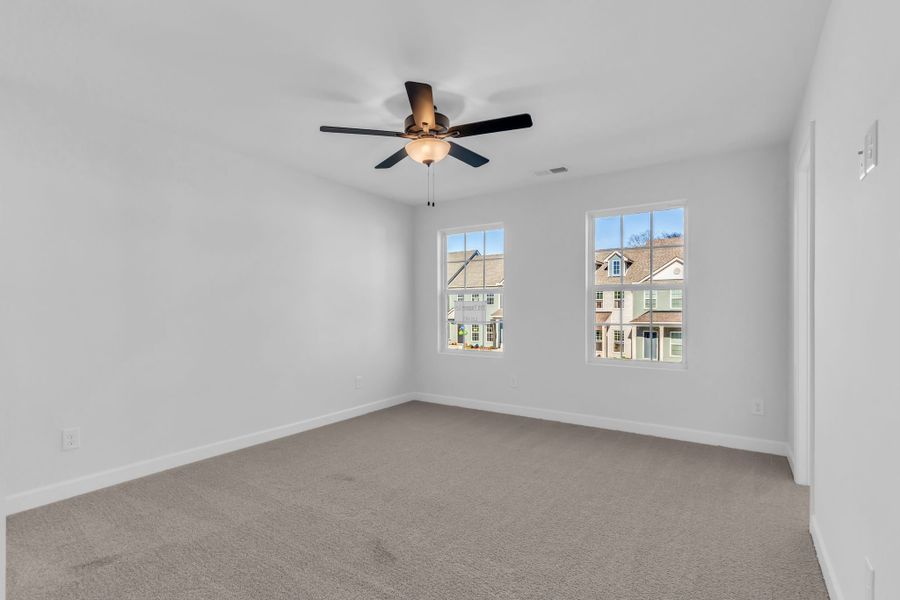 Spacious, unfurnished interior of a new home in Oxford Station, Gallatin (Image 22). Spacious, unfurnished interior of a new home in Oxford Station, Gallatin (Image 22).
