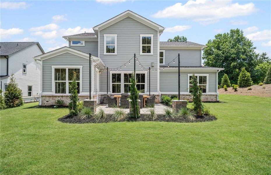 Exterior details and patio area of a home in Sterling Pointe, Cumming (Image 3).
