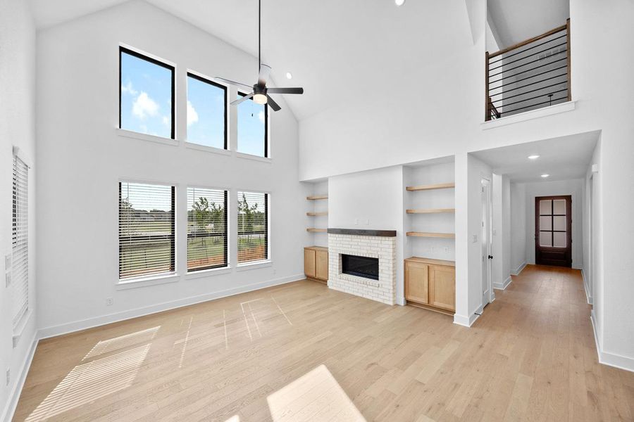 Spacious, unfurnished interior of a new home in Parkside Peninsula, Georgetown (Image 10).