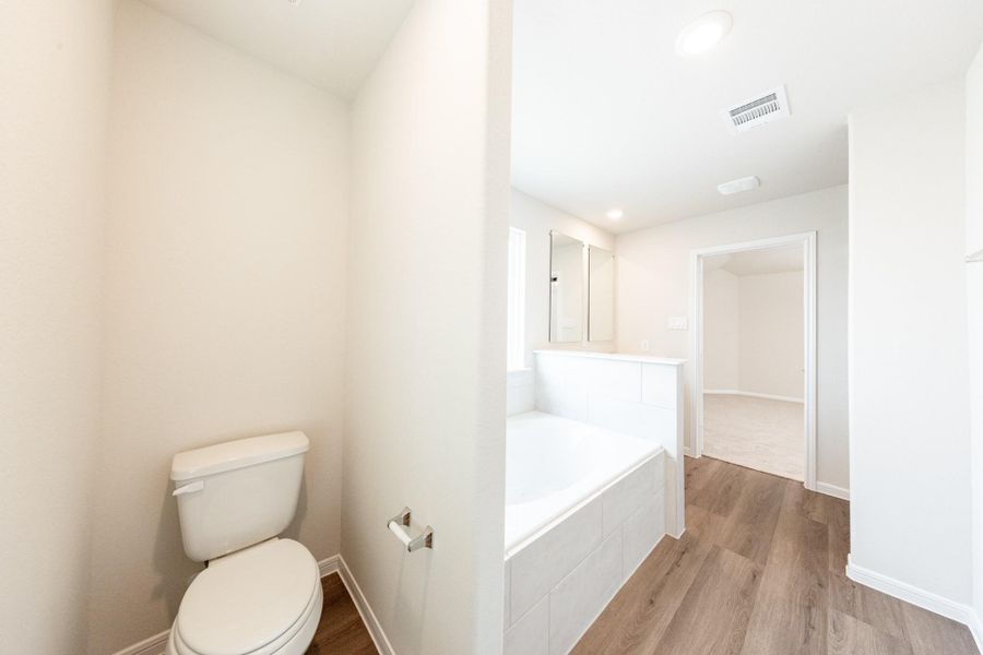 Furnished interior view inside a new home in Bammel Oaks, Houston (Image 13).