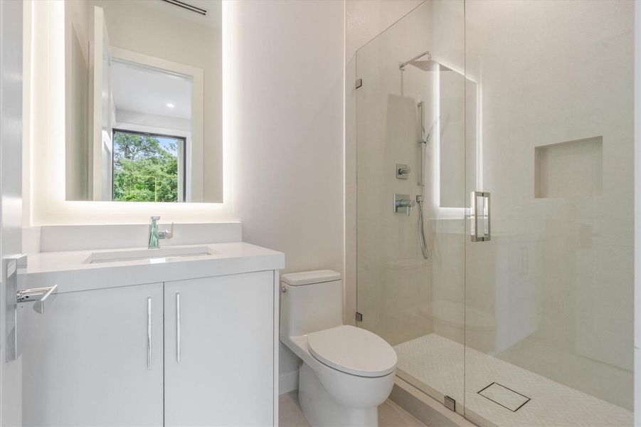 25-1625 SE 1st Street Ft. Lauderdale, FL 25-1625 SE 1st Street Ft. Lauderdale, FL