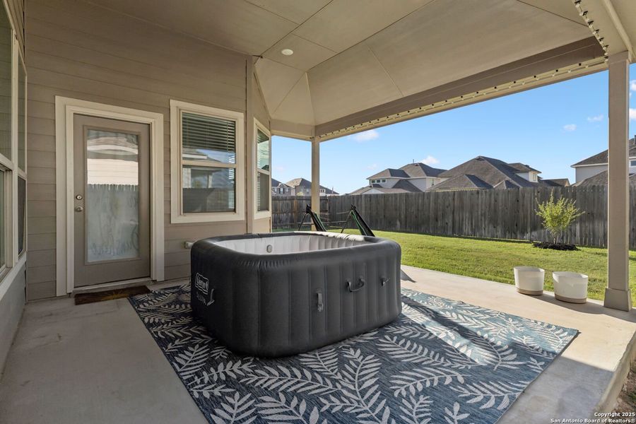 Furnished interior view inside a new home in Rhine Valley, Schertz (Image 4).