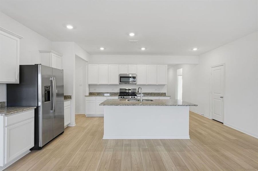 2305 Buffalo Bayou Way ~ Ready Now