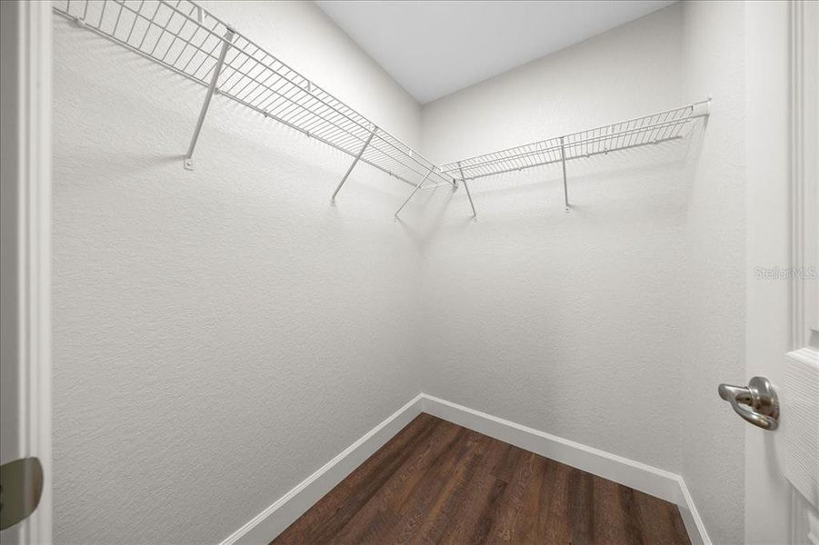 Spacious, unfurnished interior of a new home in , Belleview (Image 14).