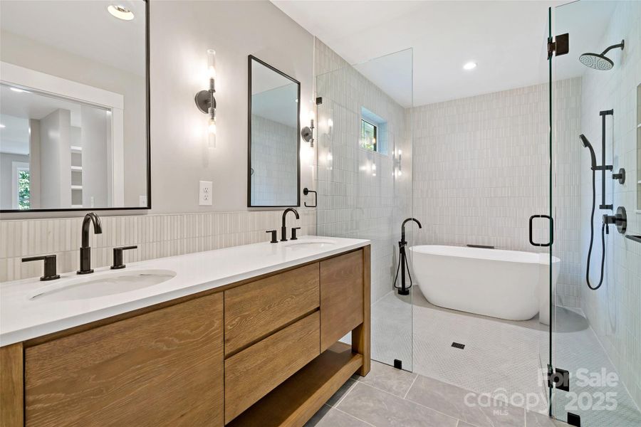 Furnished interior view inside a new home in , Asheville (Image 16).
