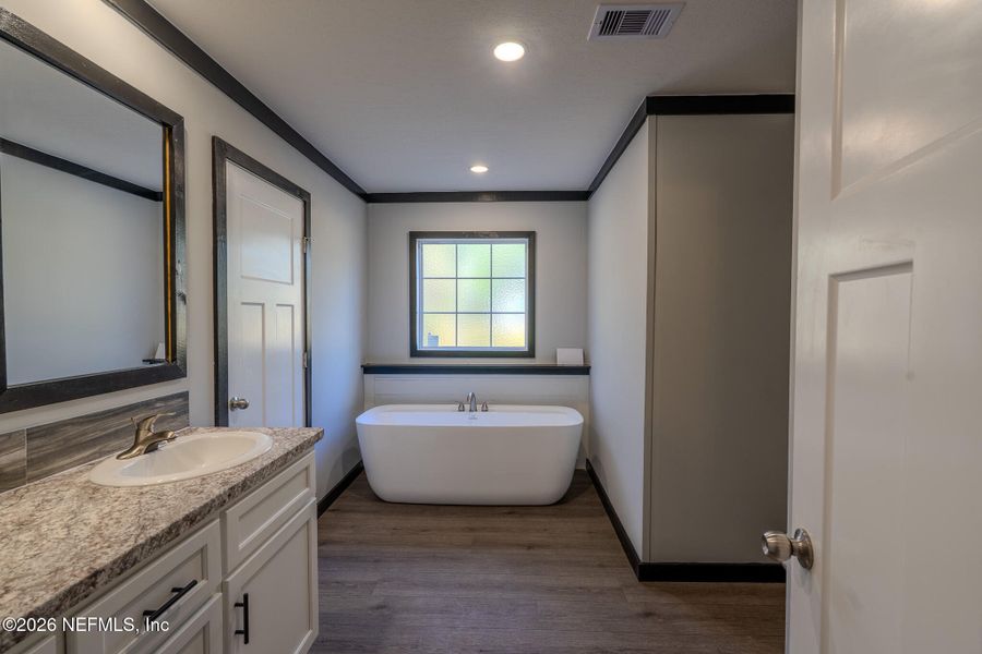 Furnished interior view inside a new home in , Callahan (Image 3).