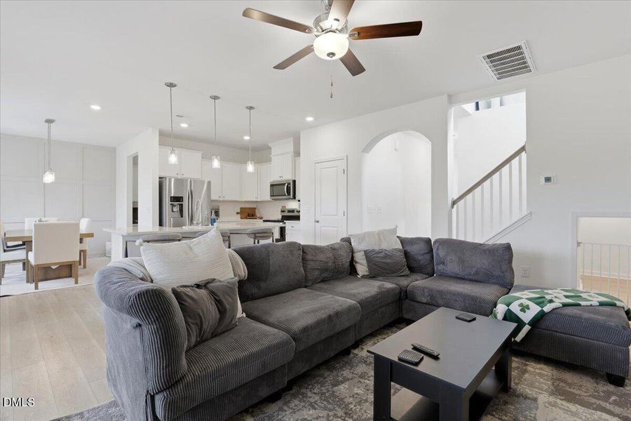 23-4005 Kingcraig Ln-23