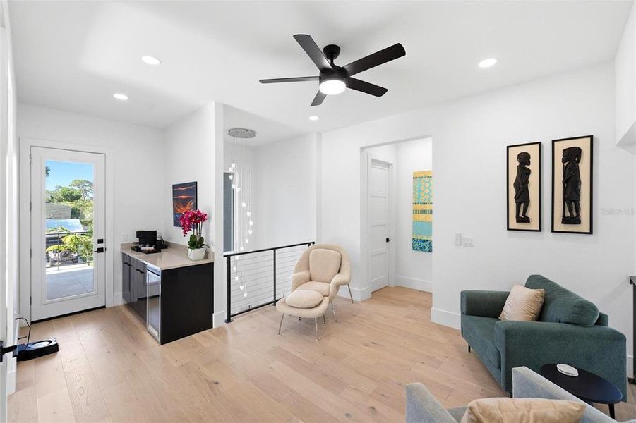 Furnished interior view inside a new home in , Sarasota (Image 63).