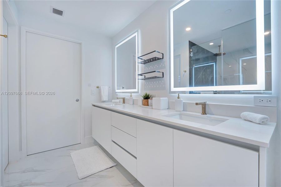 Furnished interior view inside a new home in , Miami (Image 25).