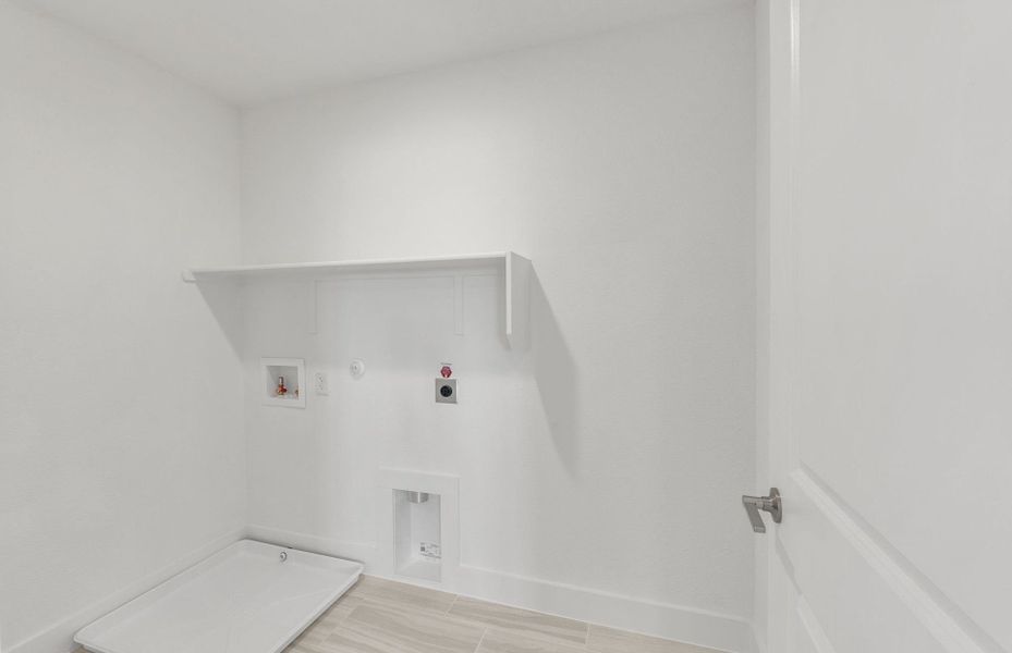 Spacious, unfurnished interior of a new home in Cameron Place, Austin (Image 16). Spacious, unfurnished interior of a new home in Cameron Place, Austin (Image 16).
