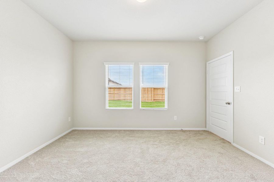 Spacious, unfurnished interior of a new home in Edgebrooke, Pflugerville (Image 30).