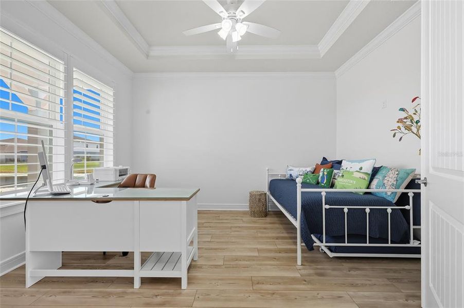 Furnished interior view inside a new home in , Orlando (Image 40).