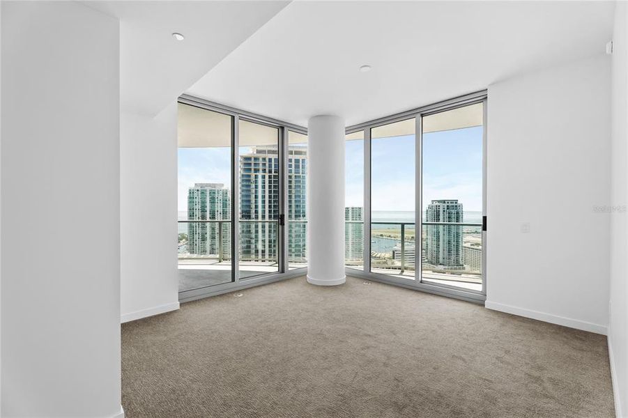 Spacious, unfurnished interior of a new home in , St. Petersburg (Image 26). Spacious, unfurnished interior of a new home in , St. Petersburg (Image 26).