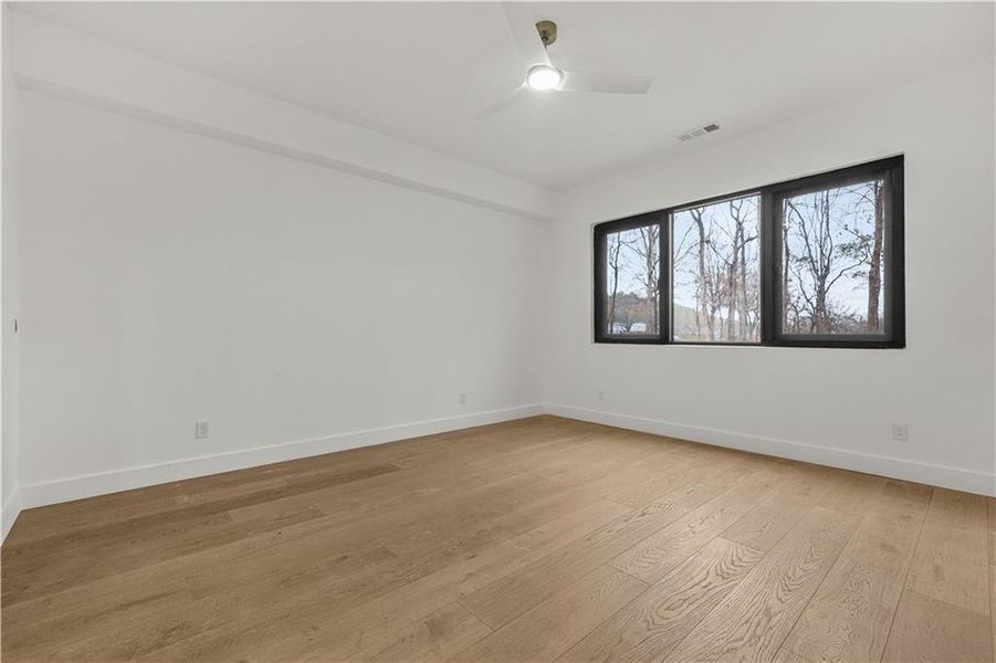 Spacious, unfurnished interior of a new home in , Atlanta (Image 48). Spacious, unfurnished interior of a new home in , Atlanta (Image 48).