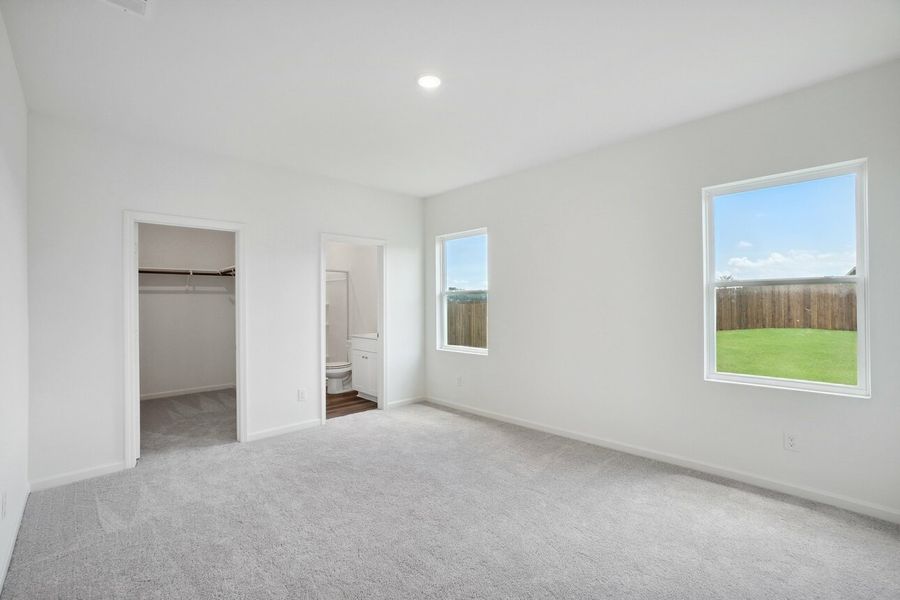 Representative unfurnished interior of a home built from the Enterprise by Starlight Homes in Hymeadow, Maxwell (Image 20).