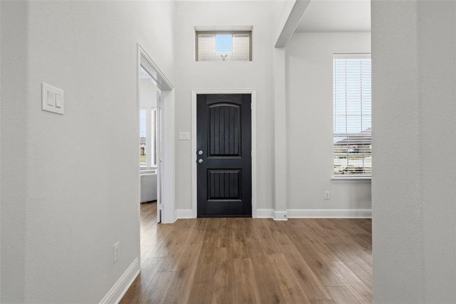 Spacious, unfurnished interior of a new home in , Greenville (Image 20).