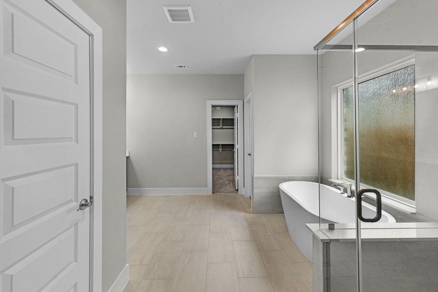 Furnished interior view inside a new home in Morton Creek Ranch, Katy (Image 7).